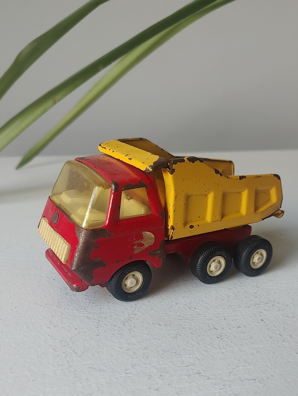 1970s Tonka Mini Dump Truck Crafted From Pressed Steel - Model 55040